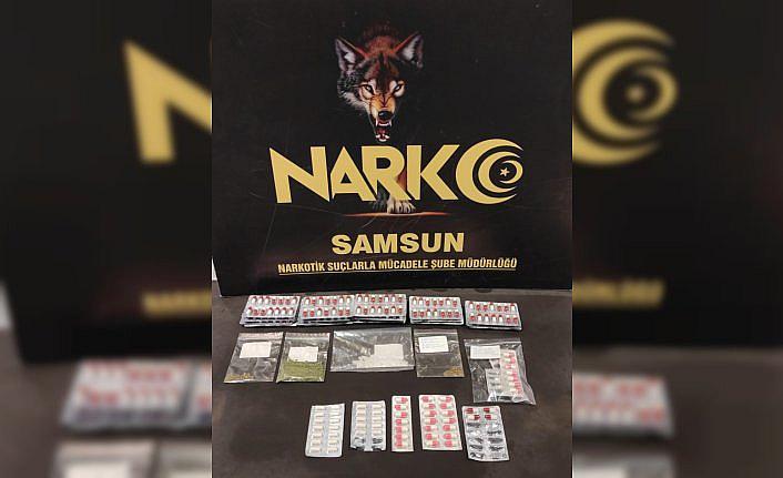 Samsun'da sokak satıcılarına yönelik operasyonda 7 zanlı yakalandı