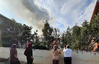 Sinop'ta yaşlı çifti yangından komşuları kurtardı