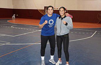 Tuğçenaz Sürmeneli'nin hayali ikizi Busenaz ile olimpiyat madalyası