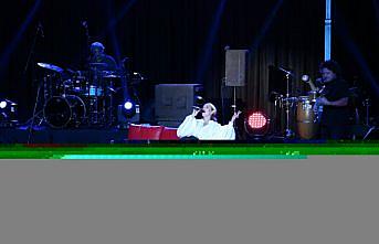 Zuhal Olcay Edirne'de konser verdi