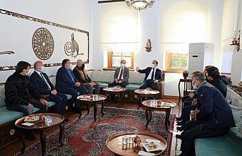 Bartın Valisi Güner, mahalle sakinlerini dinledi