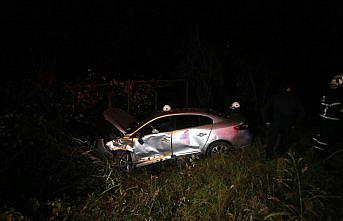 Düzce'de üç otomobilin karıştığı kazada 1 kişi öldü, 4 kişi yaralandı