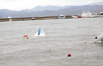 Ordu'da fırtınada balıkçı teknesi alabora oldu