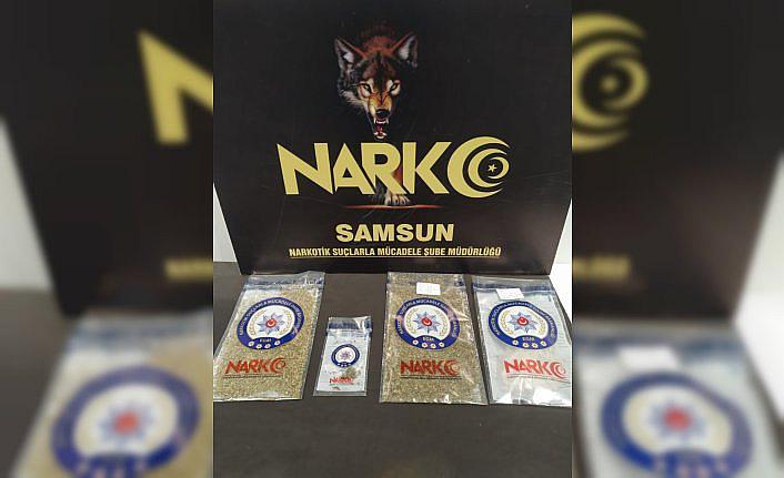 Samsun'da uyuşturucu operasyonlarında yakalanan şüphelilerden biri tutuklandı