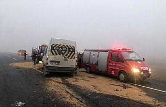 Tokat'ta 3 aracın karıştığı kazada bir kişi öldü, 9 kişi yaralandı