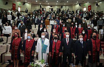 Tokat'ta diş fakültesi öğrencileri beyaz önlük giydi