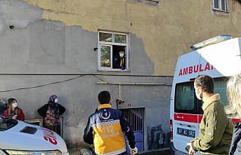 Zonguldak'ta karbonmonoksitten etkilenen anne ve 2 çocuğu hastaneye kaldırıldı