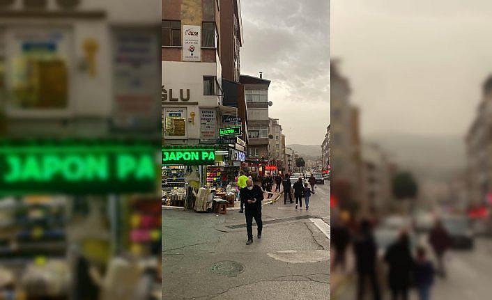 Zonguldak’ta rüzgarın etkisiyle kırılan cam parçasının isabet ettiği kişi yaralandı