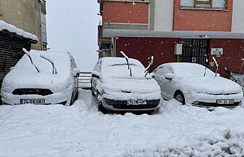 Bartın'da kar nedeniyle 93 köy yolu ulaşıma kapandı