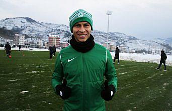 Giresunsporlu Perez üst sıraları hedef gösterdi: