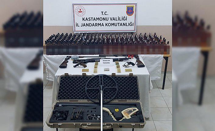 Kastamonu'da 205 şişe kaçak içki ele geçirildi