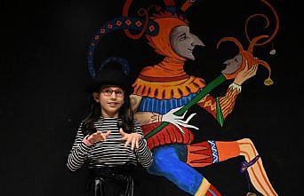 Küçük Elvin, kalbinden kalemine aktardığı masallarla kitap çıkardı