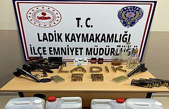 Samsun'da sahte içki üreten şüpheli yakalandı