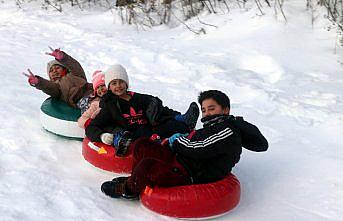 Bolu kent merkezinde kar yağışı başladı