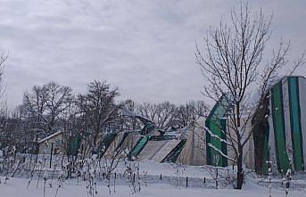Bolu'da yoğun kar hayatı olumsuz etkiliyor