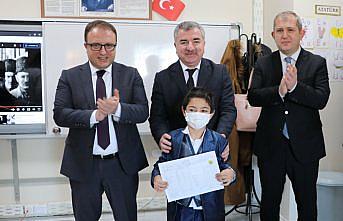 Havza'daki 6 bin 342 öğrenci karne heyecanı yaşadı