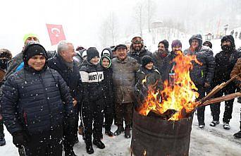 Ulugöl Tabiat Parkı'nda öğrenciler için motivasyon kampı düzenlendi