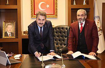 Tokat'ta yapımı tamamlanan mahalle yüzme havuzu belediye tahsis edildi