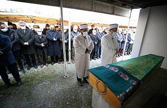 Diyanet İşleri Başkanı Erbaş, vefat eden yengesinin cenaze namazını kıldırdı