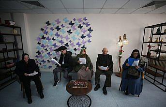 Düzce'de huzurevi sakinleri tiyatro ve sporla sosyalleşiyor