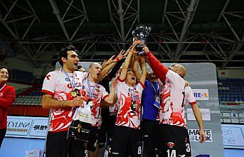 THY çalışanları voleybolda şampiyon oldu