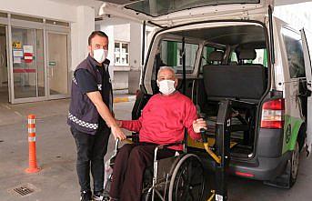 Giresun Belediyesi nakil servis aracıyla engellilerin ulaşımını sağlıyor