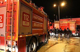 Kastamonu'da iş yerinde çıkan yangın söndürüldü