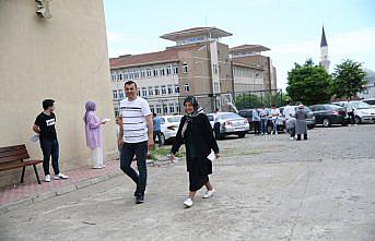 84 yaşında üniversite sınavına girdi