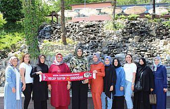 AK Parti Karabük Kadın Kolları teşkilatından dayanışma etkinliği