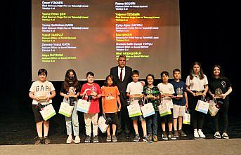 Atakum'da yarışmalarda dereceye giren öğrenciler ödüllendirildi
