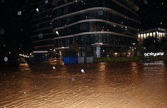 Bolu'da sağanak nedeniyle su taşkınları oluştu