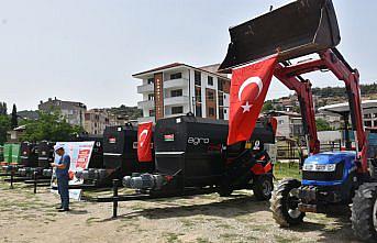 Boyabat ilçesinde çiftçilere makine ve ekipman desteği verildi