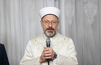 Diyanet İşleri Başkanı Erbaş, Trabzon'da çocuklar ve gençlerle buluştu: