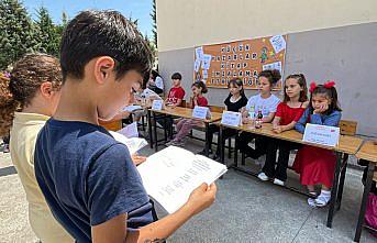 Hayallerini hikayeye dönüştüren ilkokul öğrencileri, akranlarının ufkunu açıyor