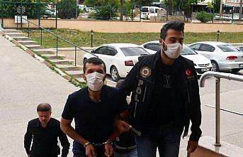 Amasya'da evlerinde uyuşturucu bulunan 2 şüpheli tutuklandı
