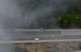 Batı Karadeniz bağlantı yolunda sis etkili oluyor