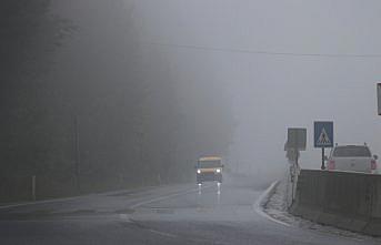 Bolu Dağı'nda sağanak ve sis etkili oluyor
