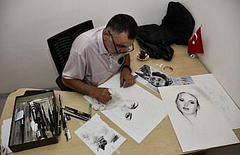 Gümüşhaneli güvenlik görevlisi emekliğini resim yaparak geçiriyor