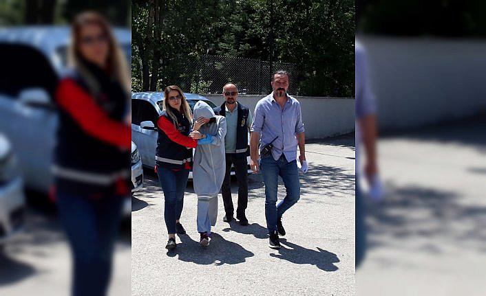 GÜNCELLEME - Eski nişanlısını öldüren, kız arkadaşını yaralayan kadın tutuklandı