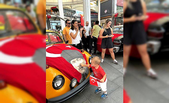 İstMarina’da 100'üncü yıla özel Zafer Korteji