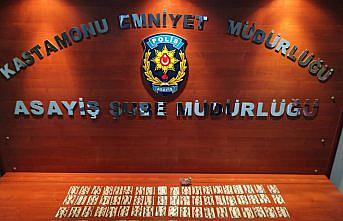 Kastamonu'da otomobilde 1076 uyuşturucu hap ele geçirildi