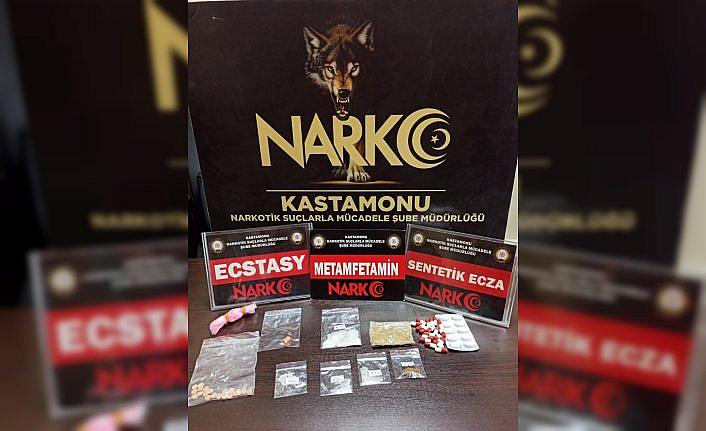 Kastamonu'da uyuşturucu operasyonunda 5 kişi gözaltına alındı