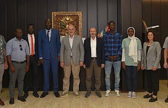 OMÜ Rektörü Ünal, Senegalli mevkidaşı Mbaye'yi ağırladı