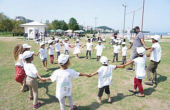 Ordu'da mevsimlik tarım işçilerinin çocukları 