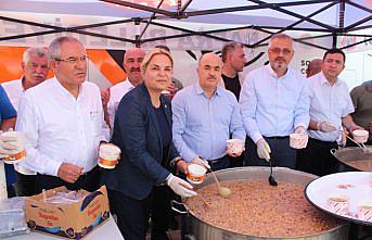 Samsun Valisi Dağlı, aşure etkinliğine katıldı