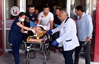 Samsun'da hafif ticari araç şarampole devrildi, 1 kişi öldü, 2 kişi yaralandı