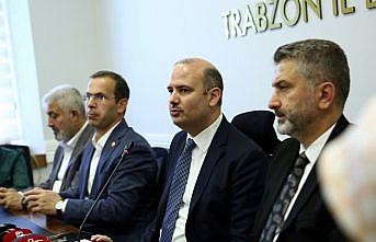 AK Parti Genel Başkan Yardımcısı İleri, Trabzon'da parti teşkilatıyla buluştu: