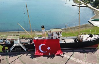 Bandırma'nın kurtuluşunun 100. yılı için Türk bayrağı Samsun'dan bisikletle yola çıkarıldı