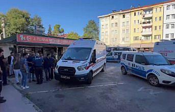 Bartın'da boşanma aşamasındaki kocasının bıçakladığı kadın öldü