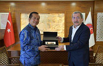 Endonezya'nın Ankara Büyükelçisi İkbal, Karabük'te ziyaretlerde bulundu